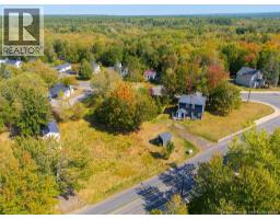 12 Centennial Drive, photo 3