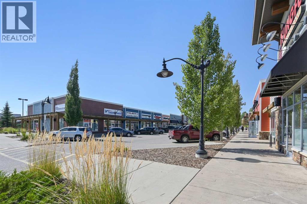 Single Family House for Sale in  Belmont Park SW Belmont Calgary 