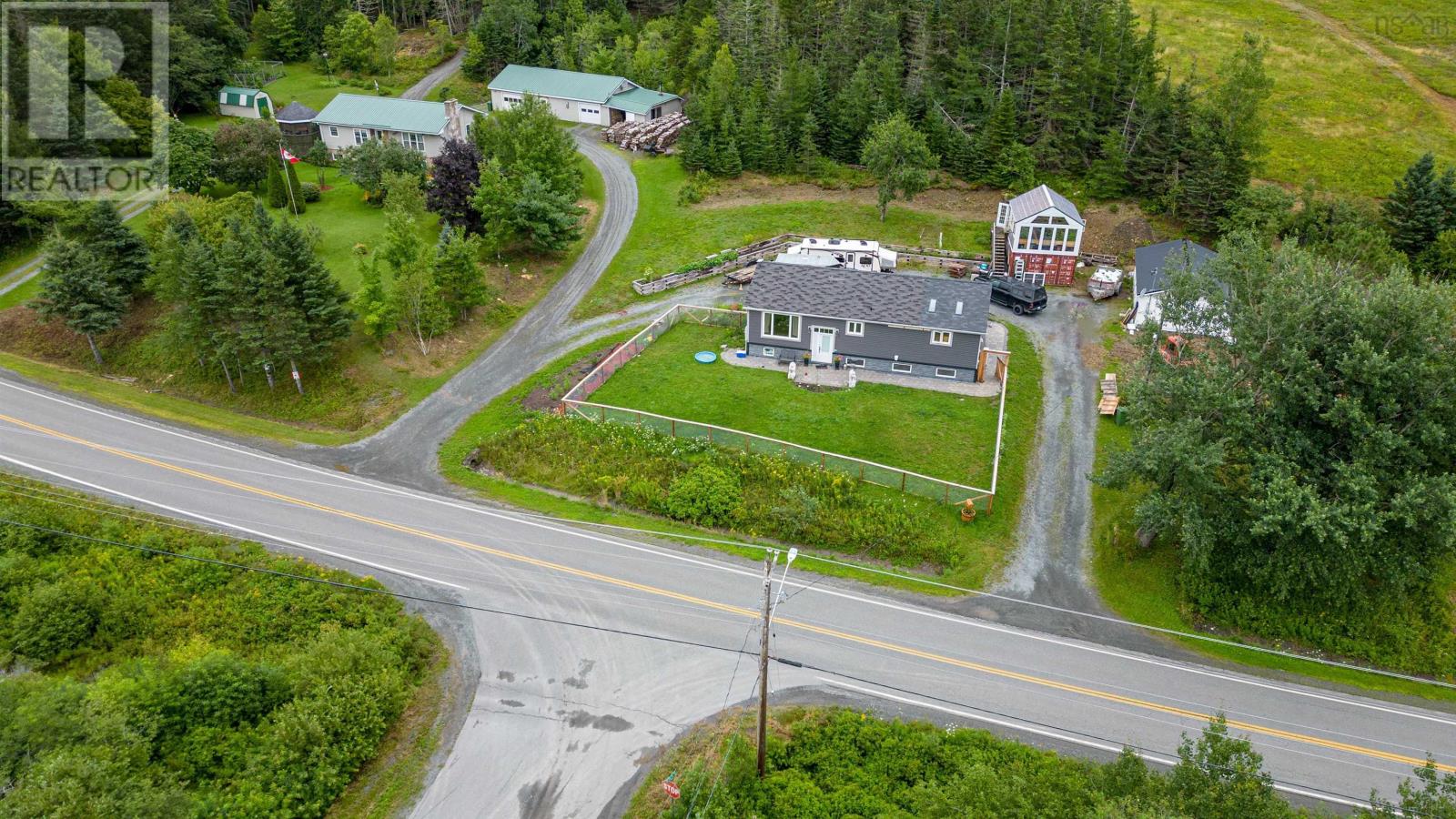 Property 35 of 44 of 1696 Highway 336