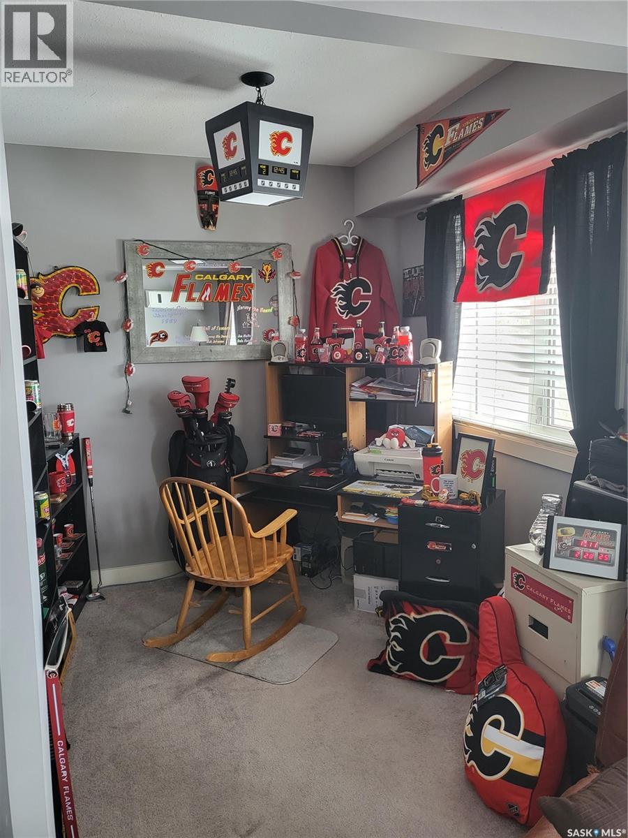 #403 308 Petterson DRIVE - 20