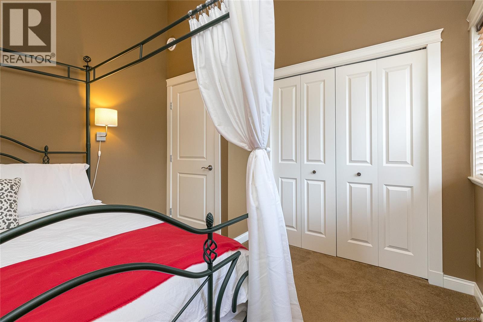  700 Cains Way, Sooke