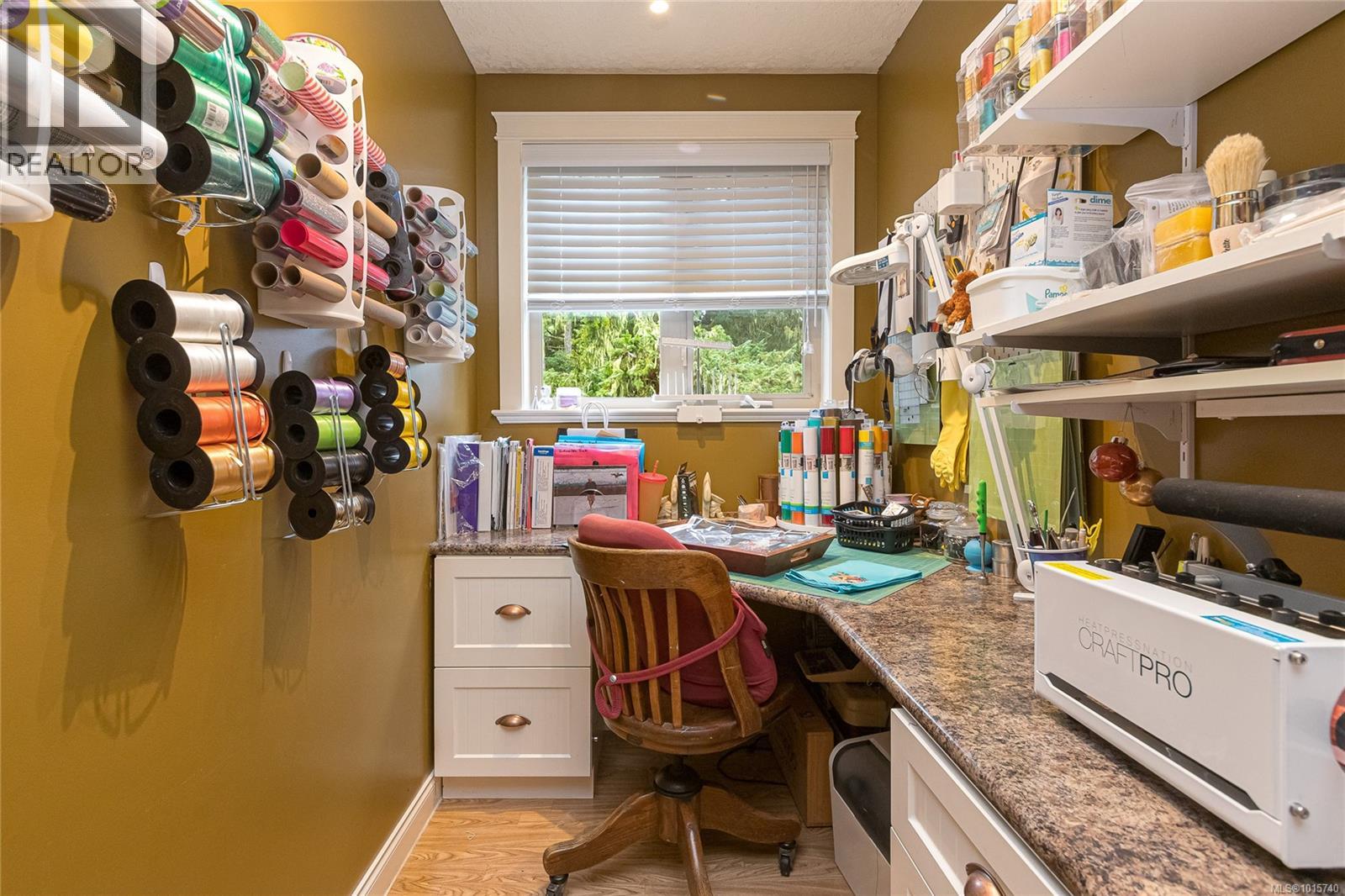  700 Cains Way, Sooke