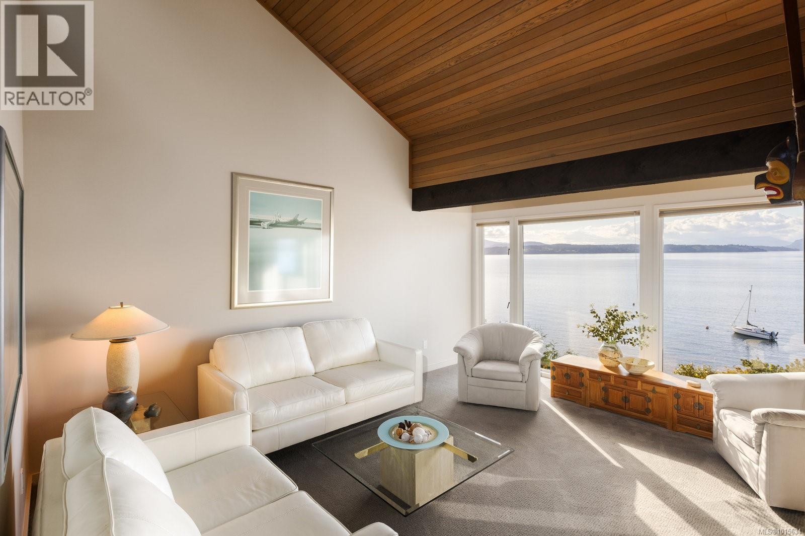  9600 Ardmore Drive, North Saanich