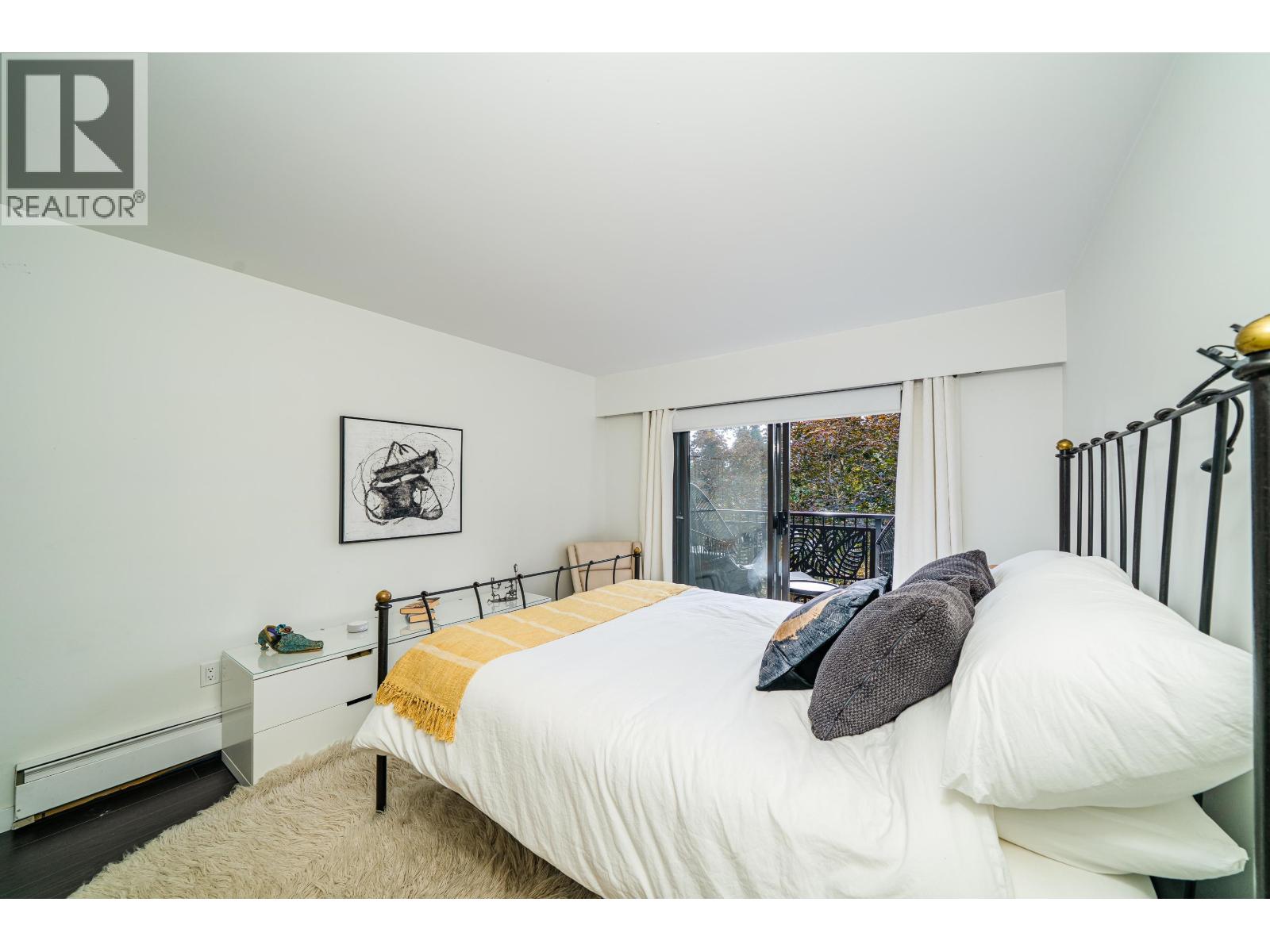 413 1385 DRAYCOTT ROAD, North Vancouver