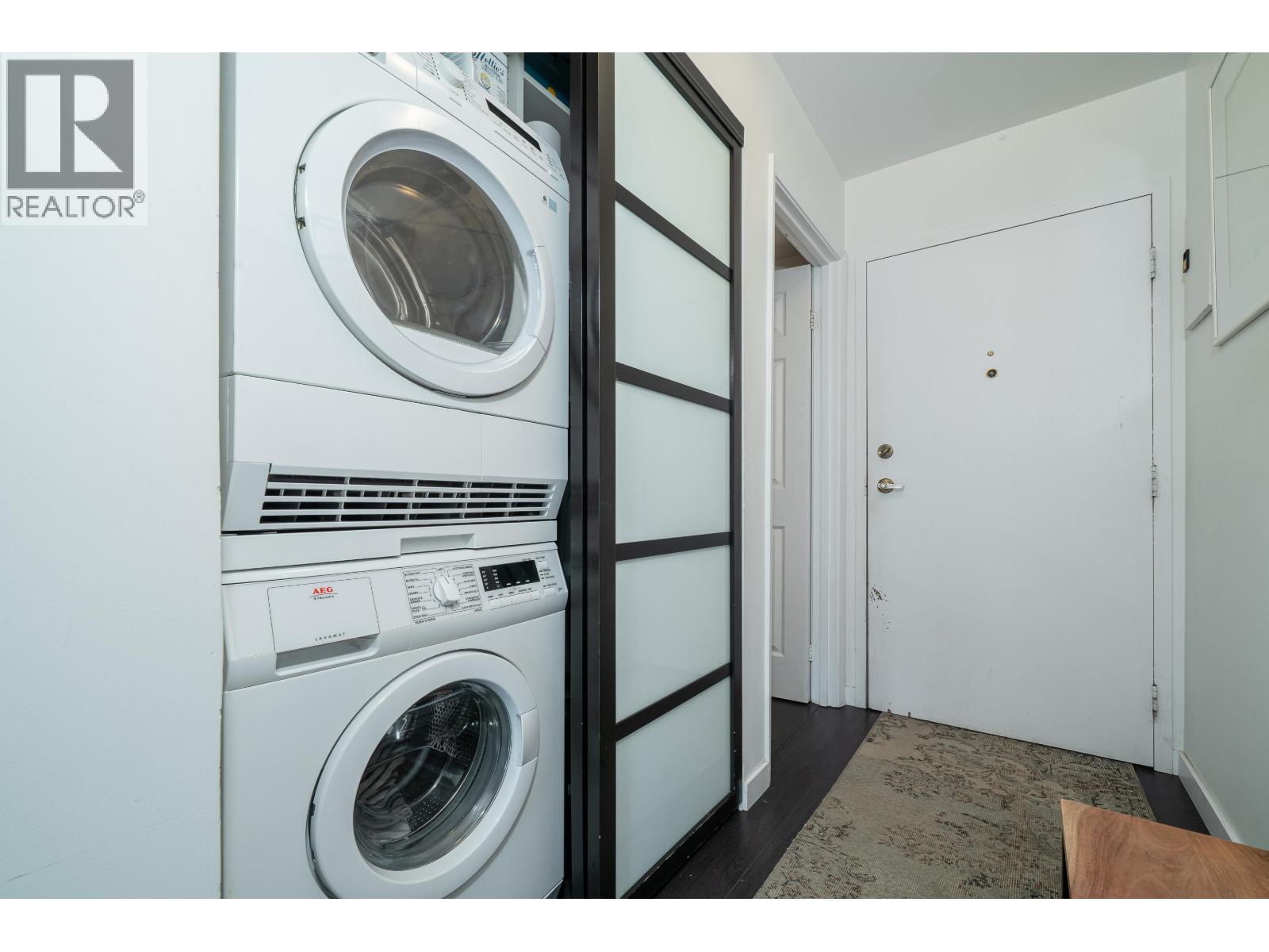 413 1385 DRAYCOTT ROAD, North Vancouver