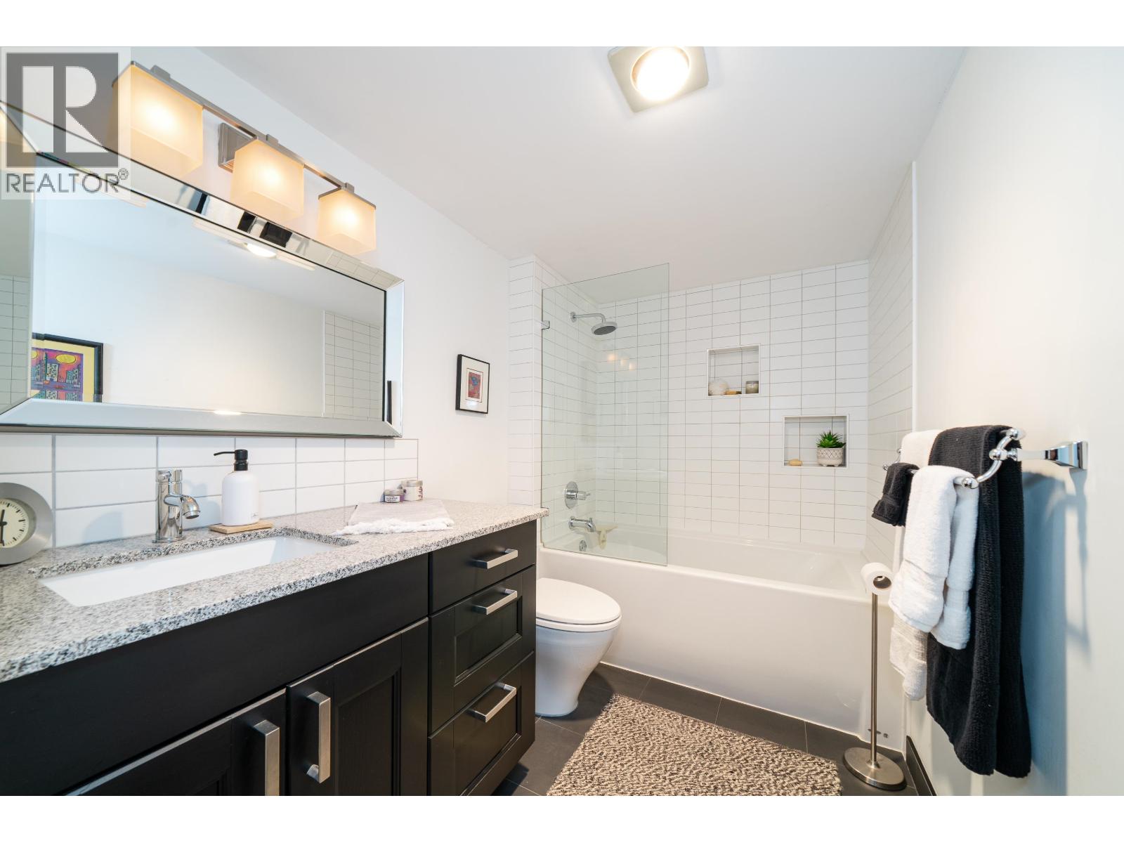 413 1385 DRAYCOTT ROAD, North Vancouver