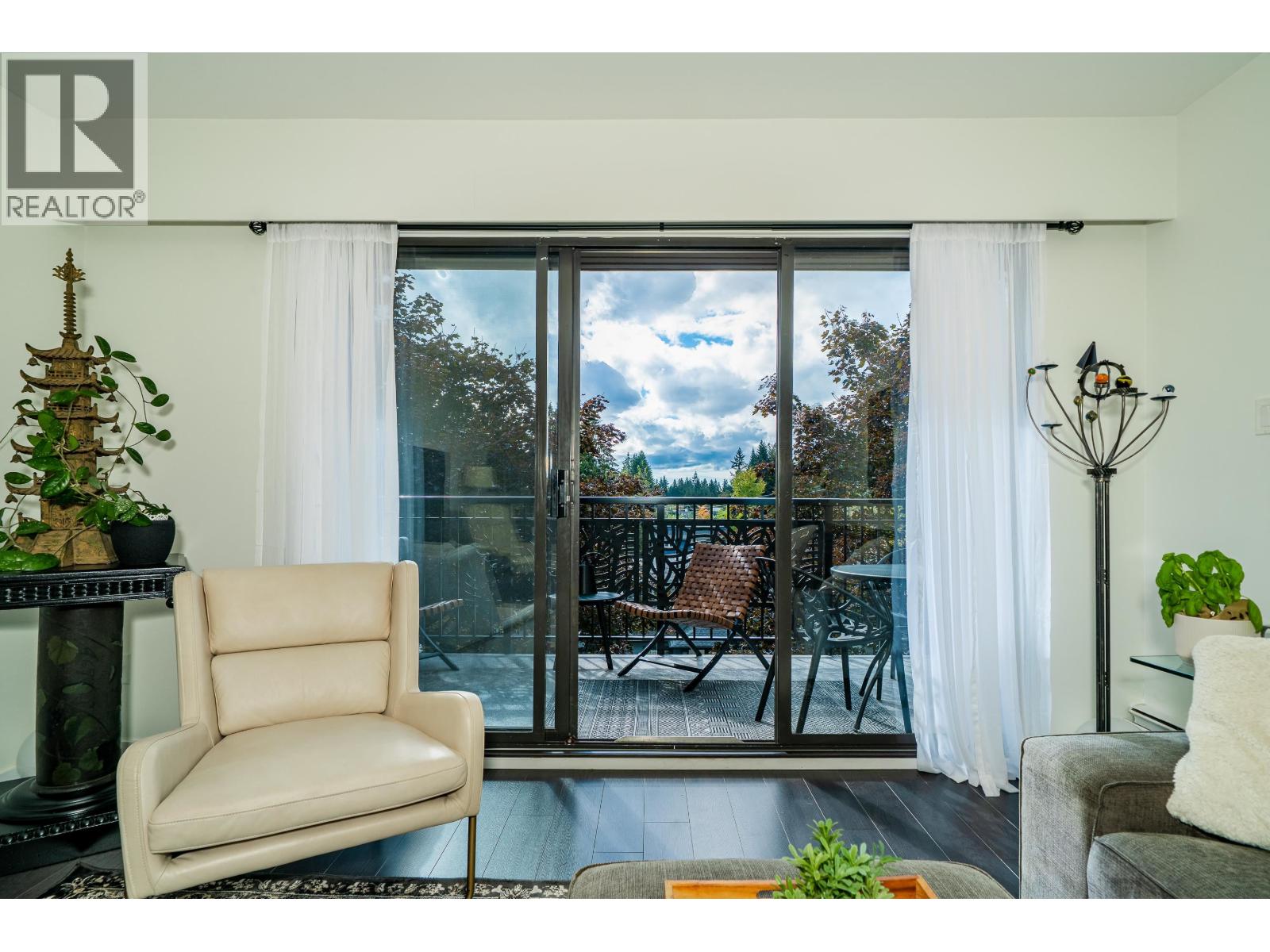 413 1385 DRAYCOTT ROAD, North Vancouver
