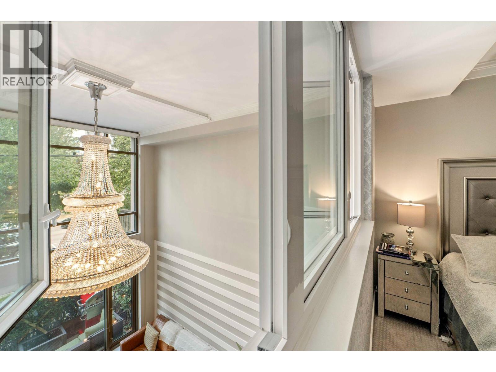 101 1168 RICHARDS STREET, Vancouver