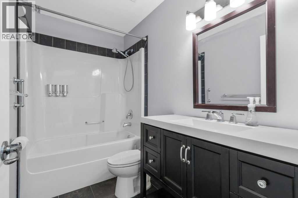 23 Hunter Road, Sylvan Lake