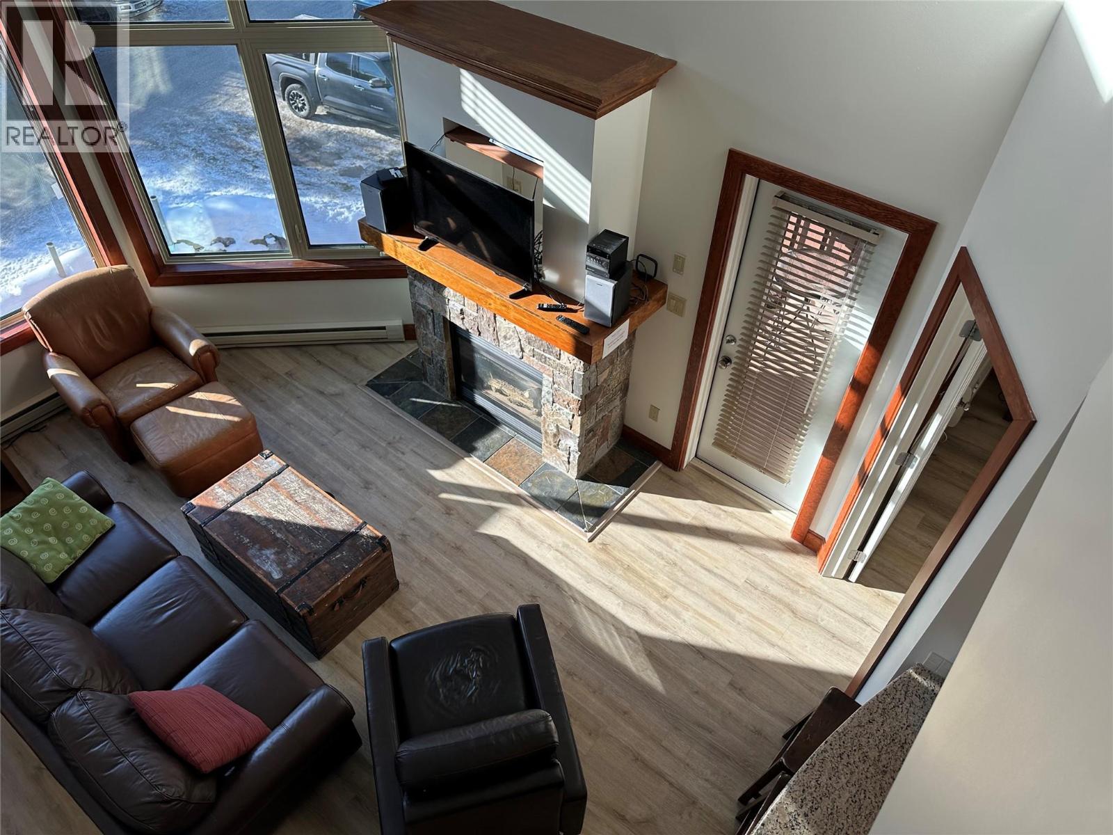 4559 TIMBERLINE Crescent Unit# 541, Fernie