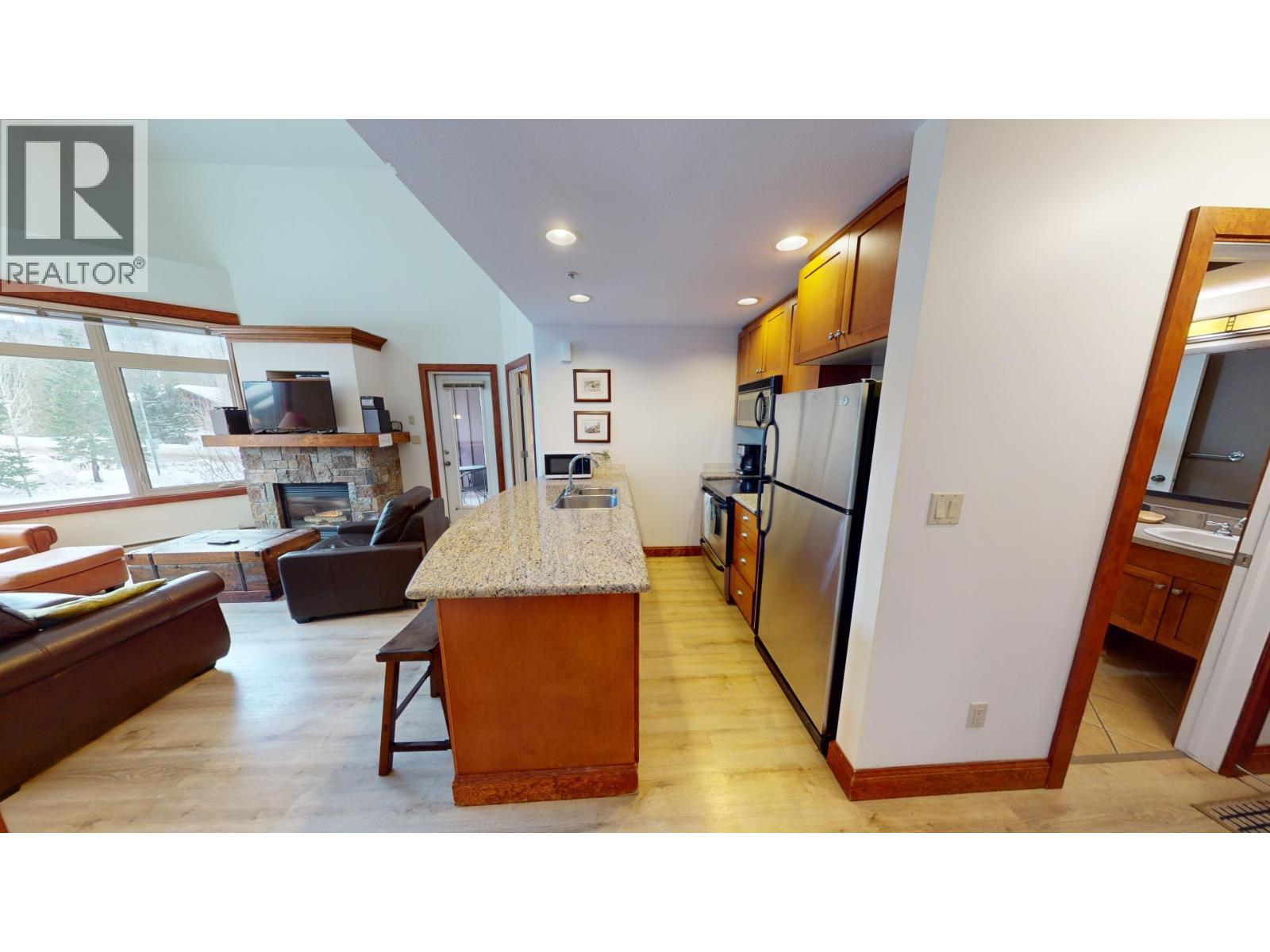 4559 TIMBERLINE Crescent Unit# 541, Fernie