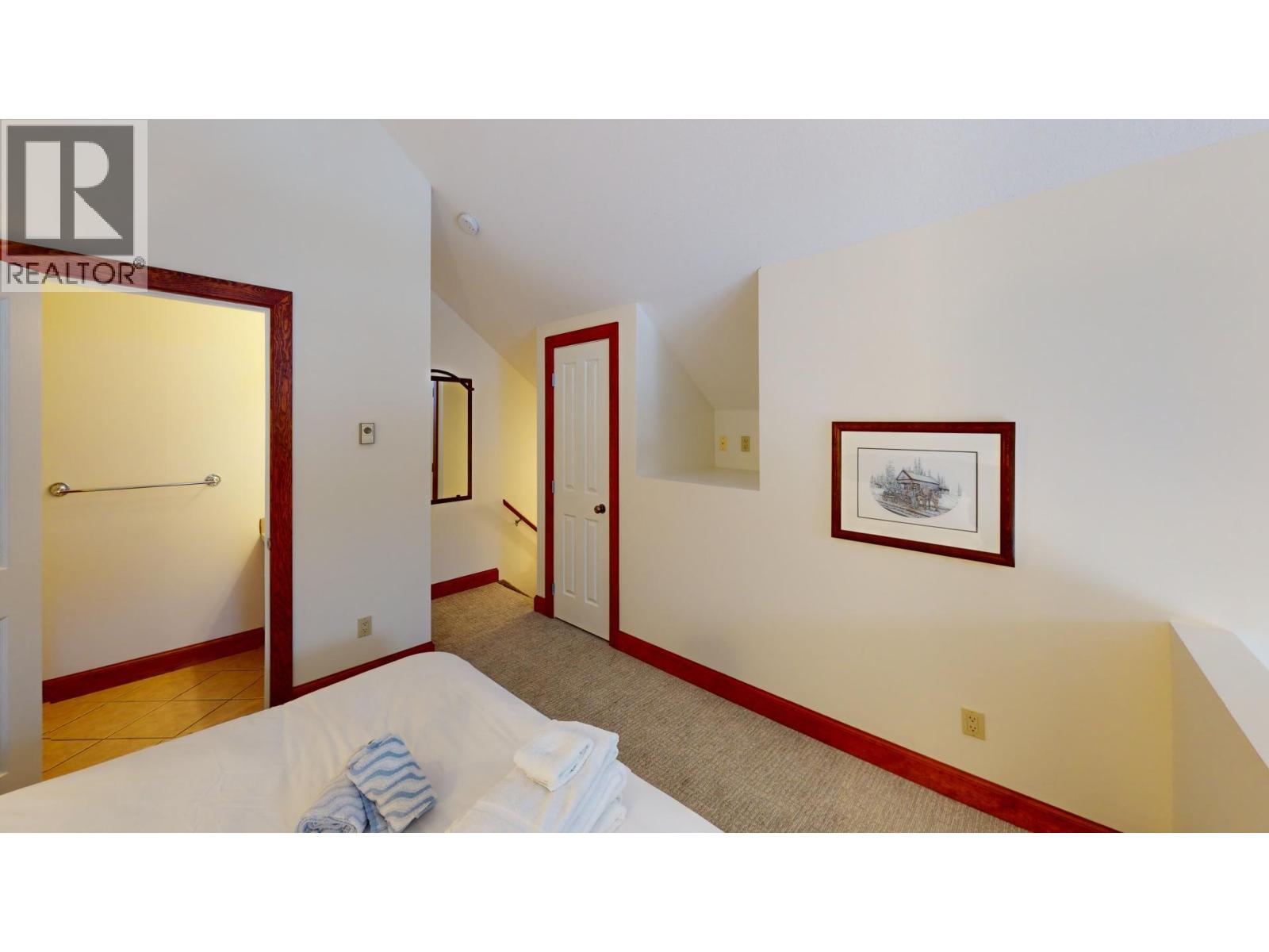 4559 TIMBERLINE Crescent Unit# 541, Fernie