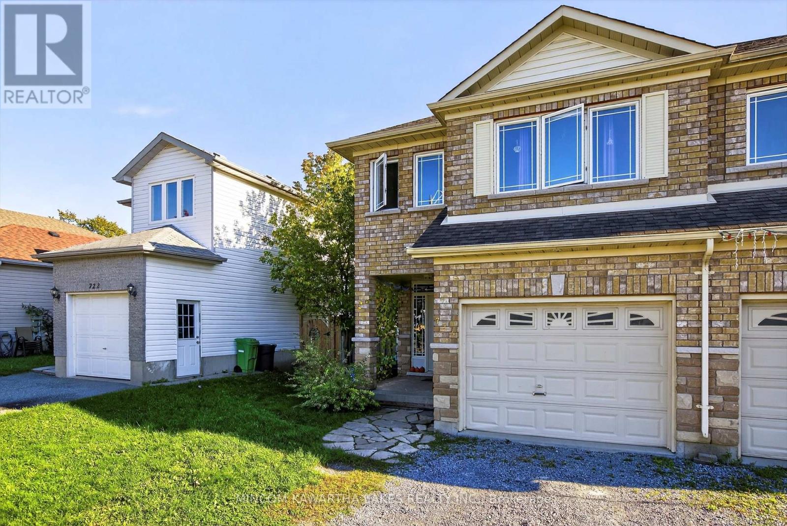 724 TRAILVIEW DRIVE - 2