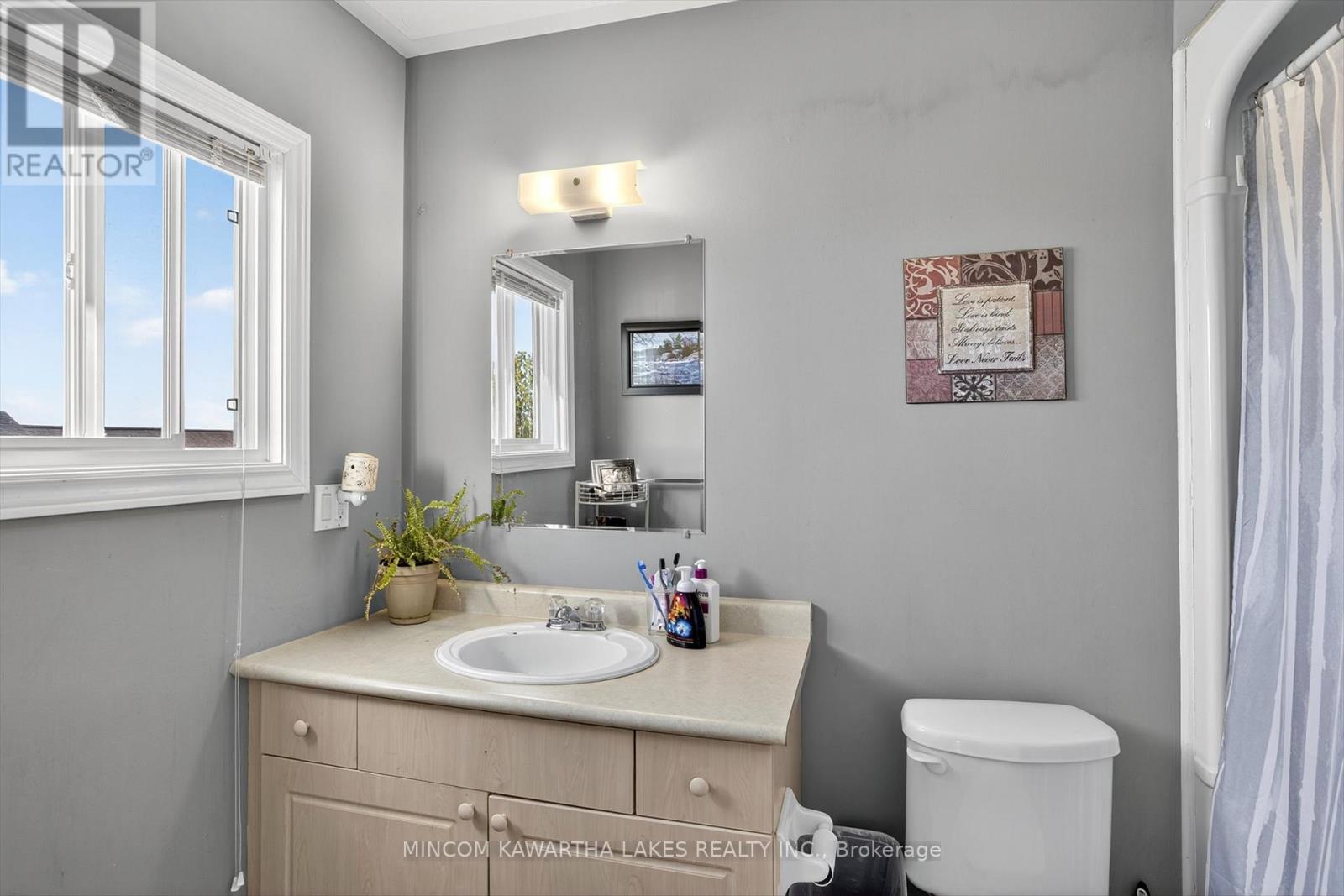 724 TRAILVIEW DRIVE - 24