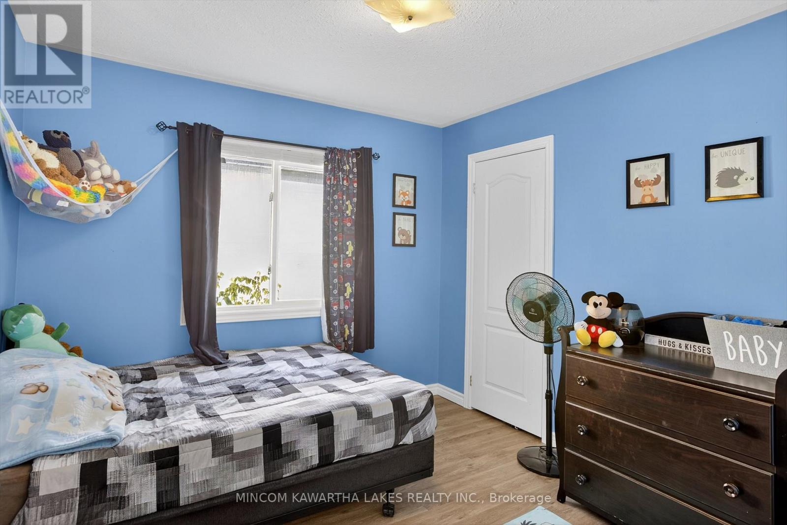 724 TRAILVIEW DRIVE - 27