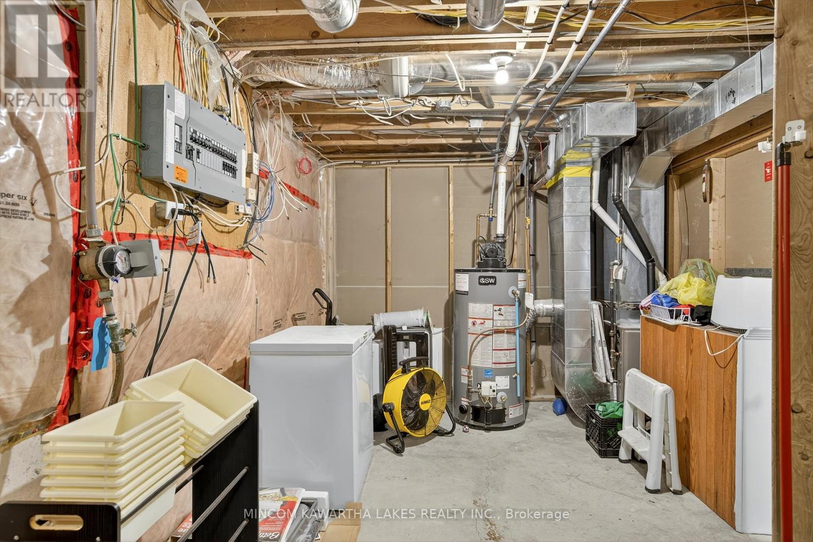 724 TRAILVIEW DRIVE - 38