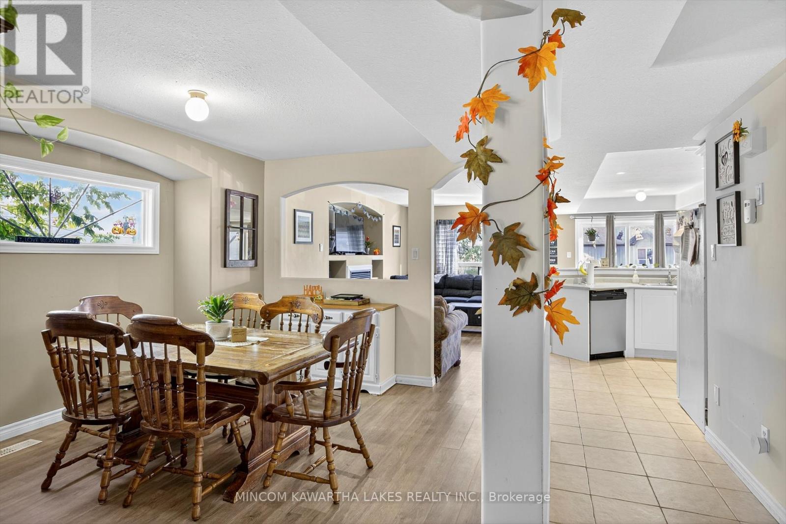 724 TRAILVIEW DRIVE - 5