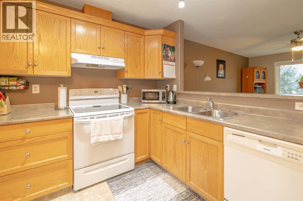 4605 55 Street, Ponoka