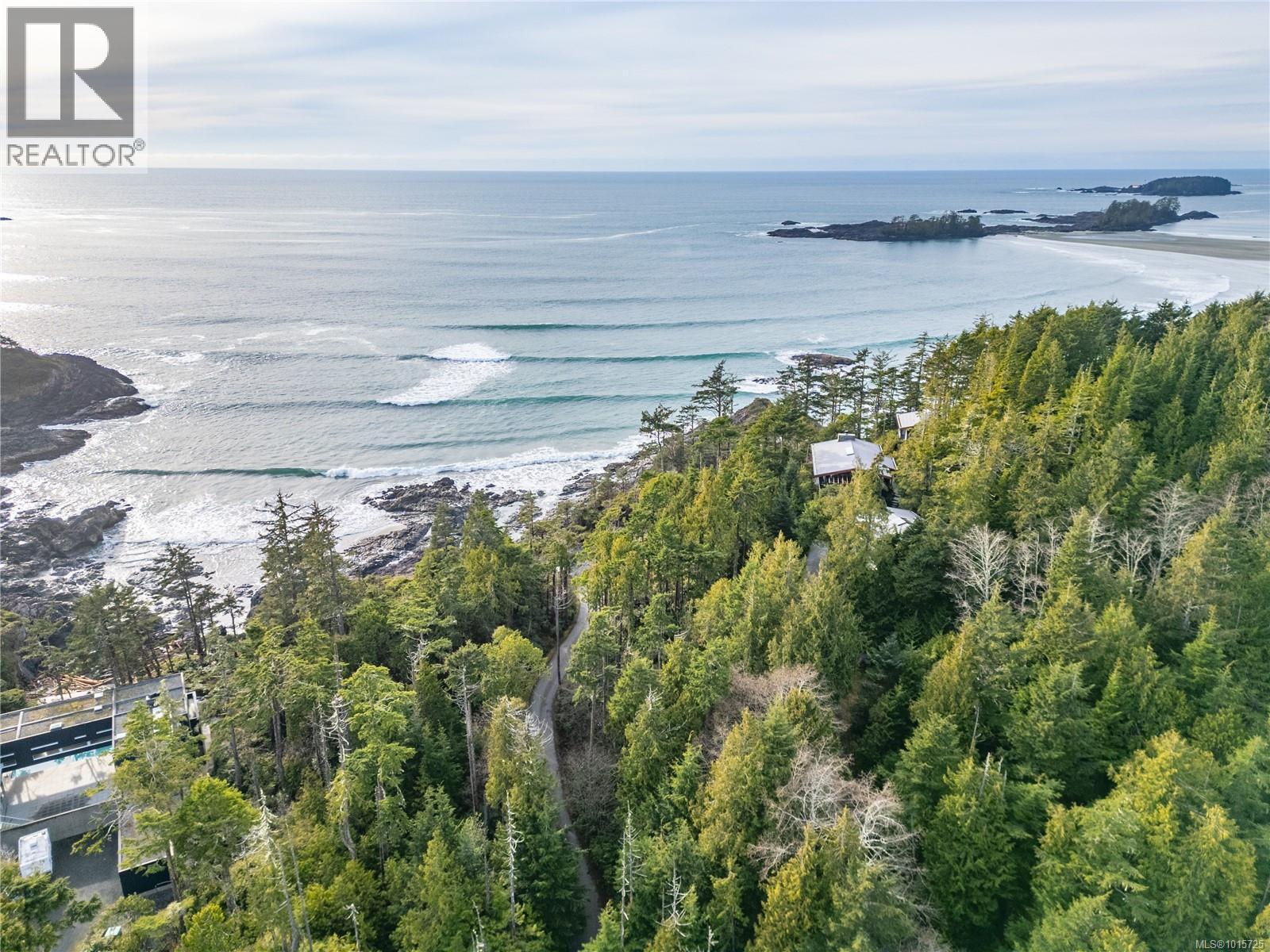 871 Moser Pl, Tofino