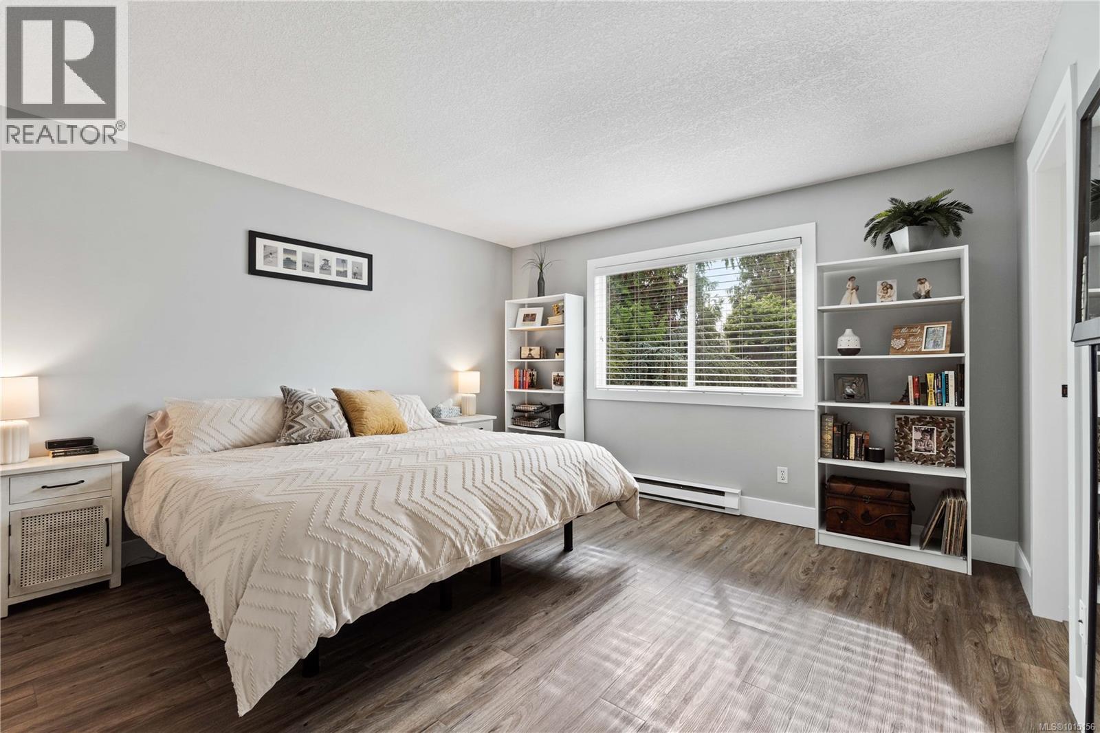 780 Humphrey Rd, Parksville