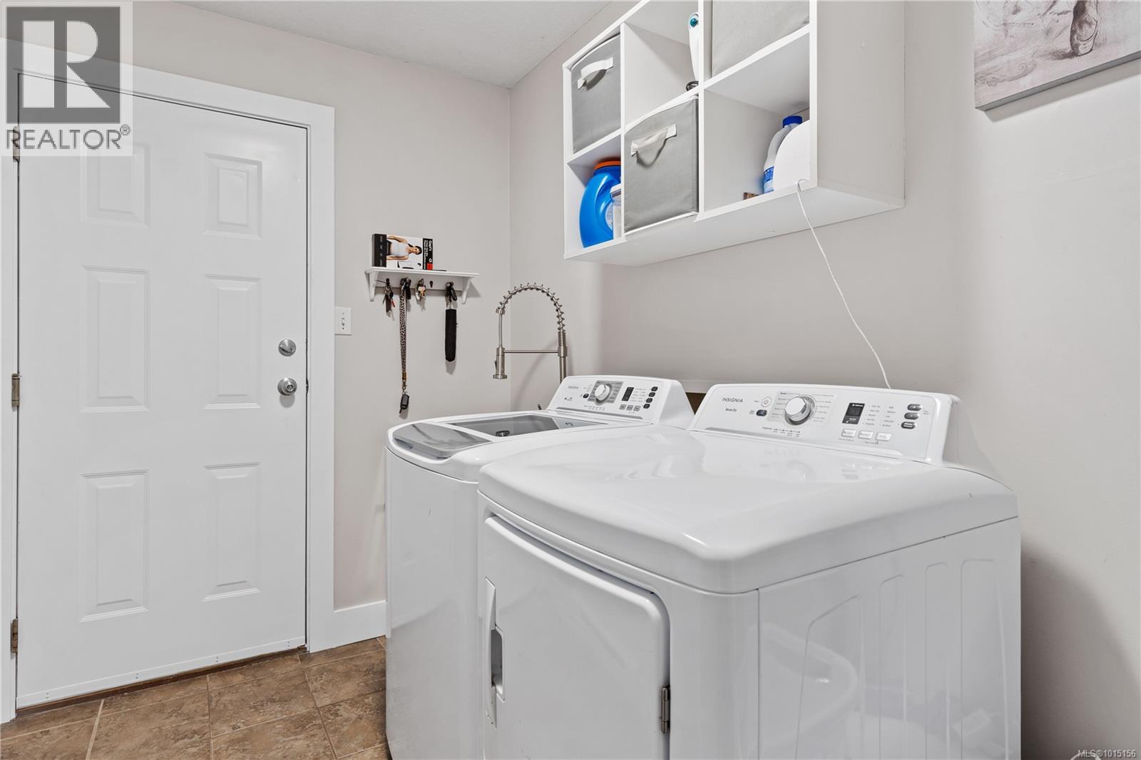 780 Humphrey Rd, Parksville