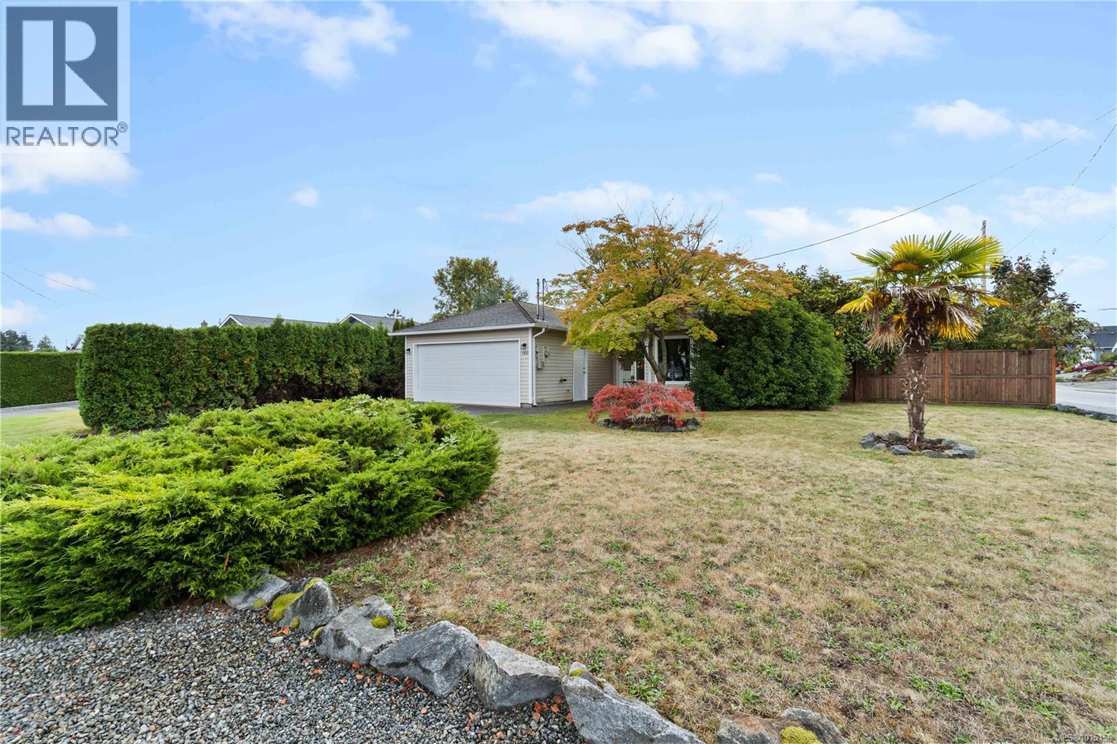 780 Humphrey Rd, Parksville