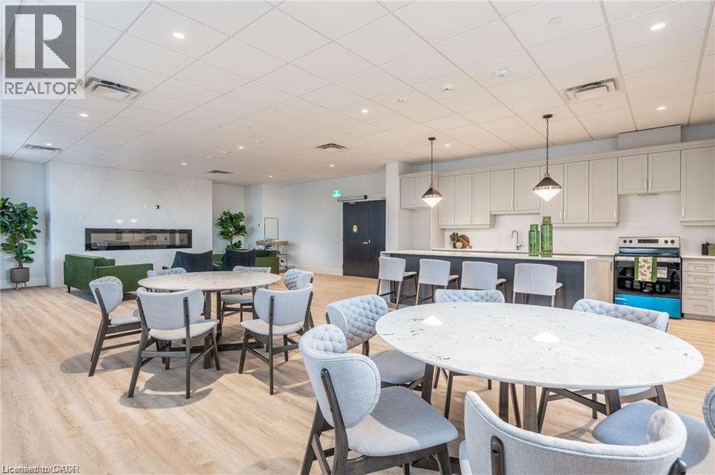 1936 RYMAL Road E Unit# 512