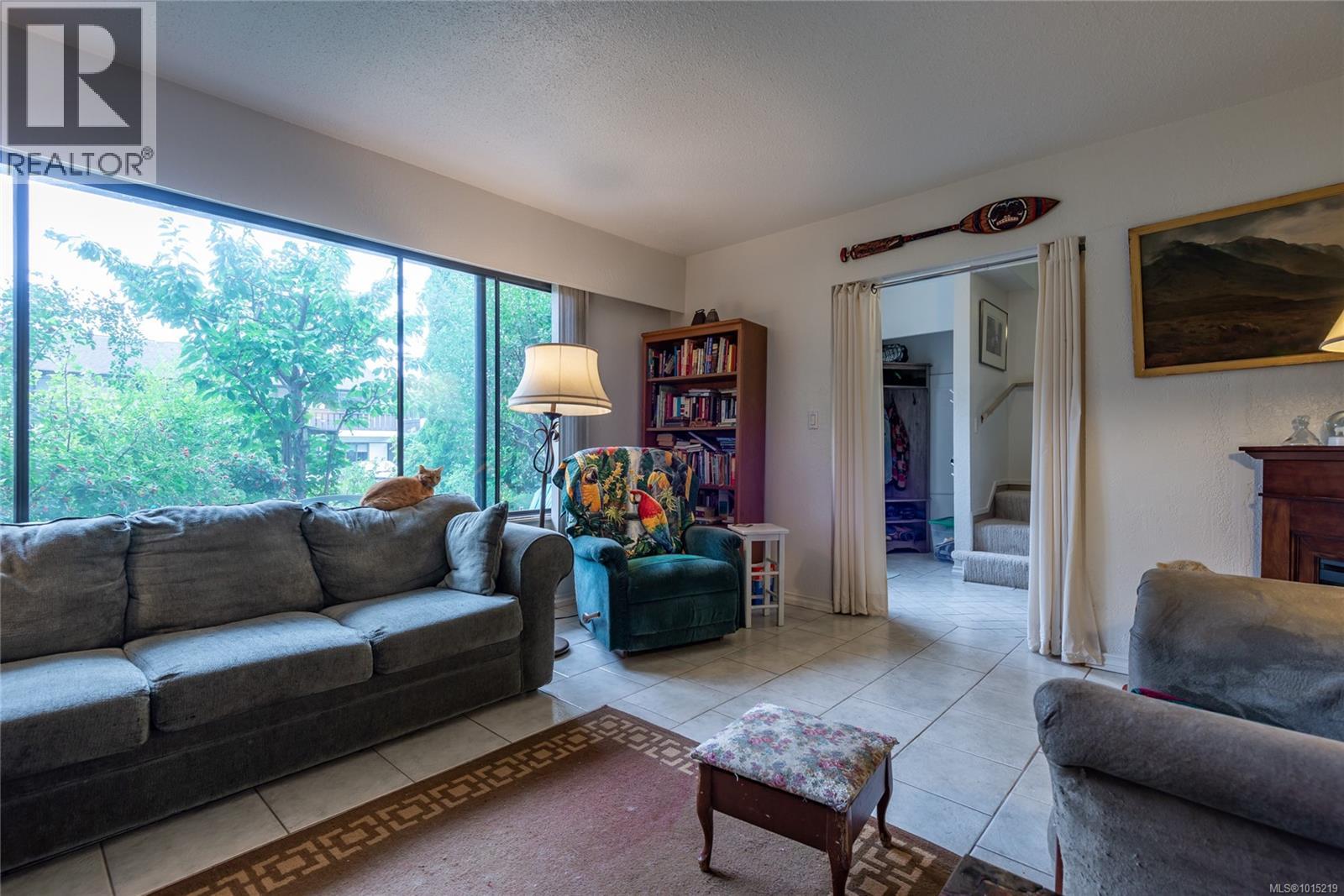 #11 500 Muchalat Pl - 1