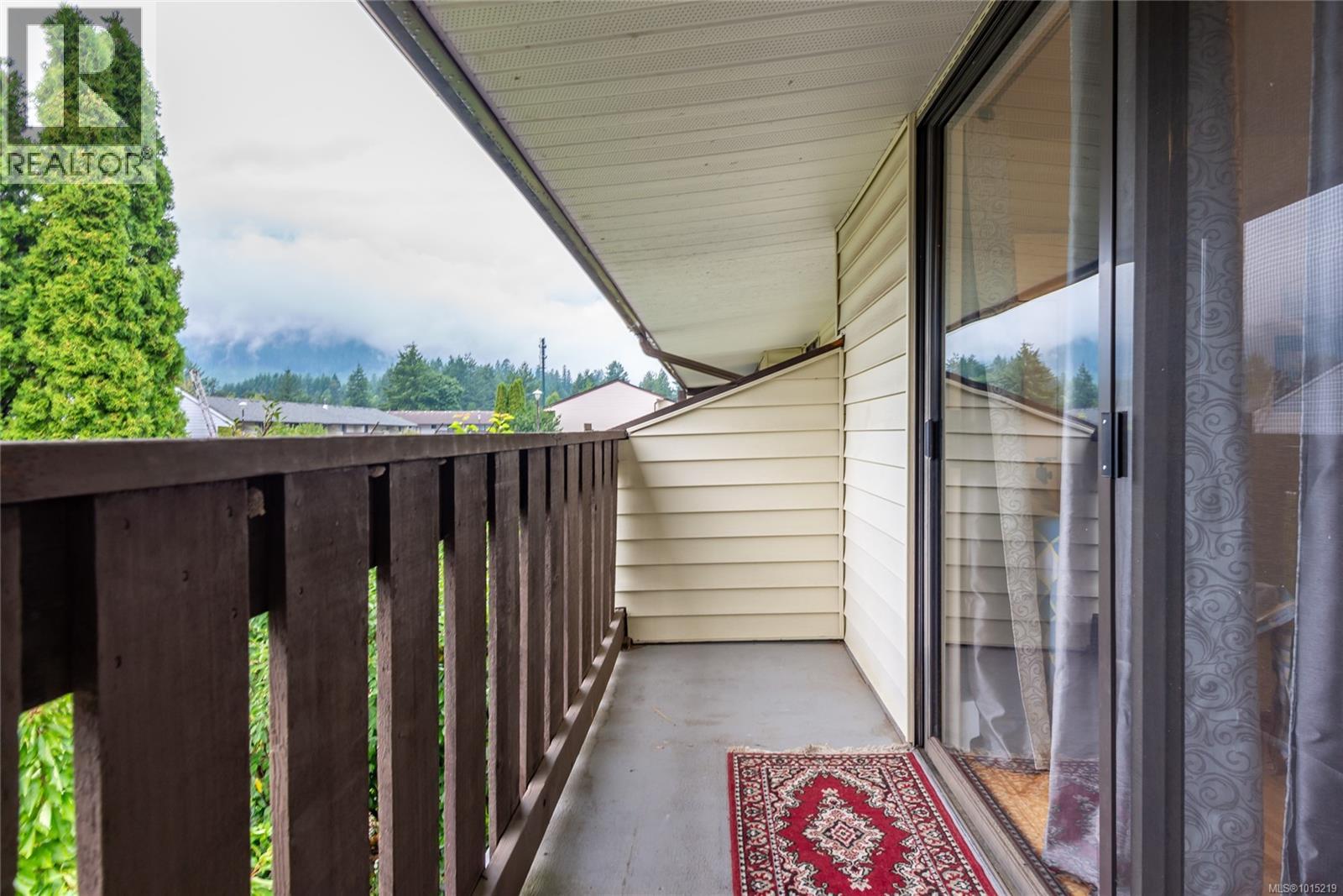 11 500 Muchalat Pl, Gold River