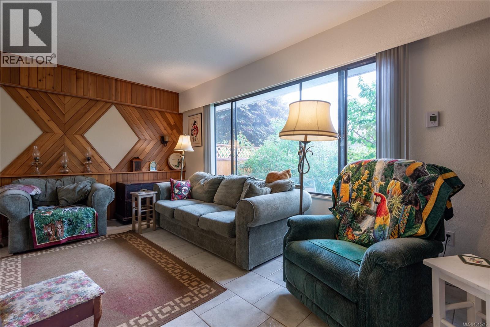 11 500 Muchalat Pl, Gold River
