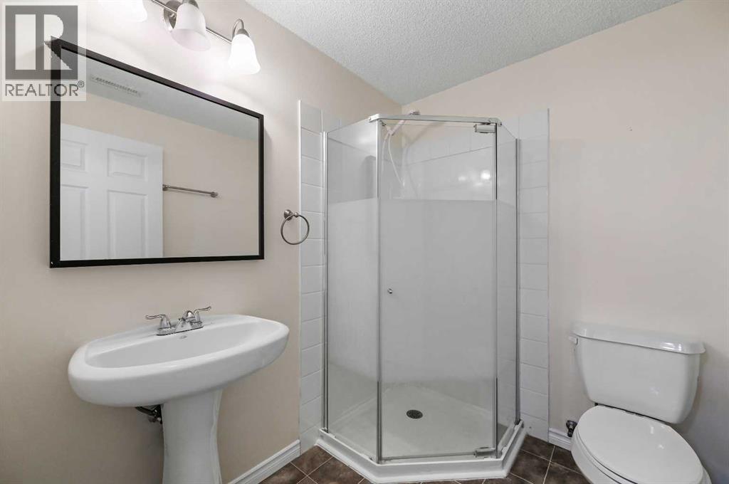 Single Family House for Sale in  Mt Apex Green SE McKenzie Lake Calgary 