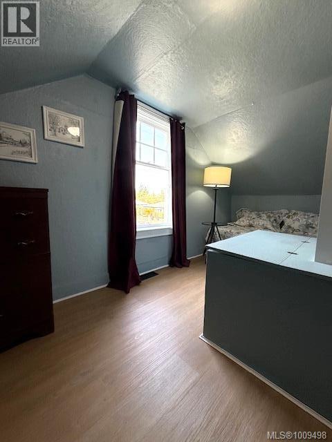  2761 Foul Bay Road, Oak Bay