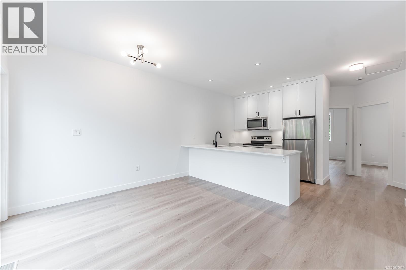 110 Plante Cres, Lake Cowichan