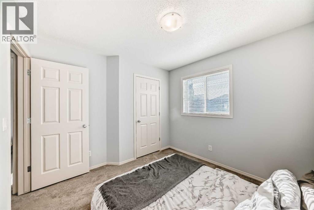 Single Family House for Sale in  Royal Oak Terrace NW Royal Oak Calgary 