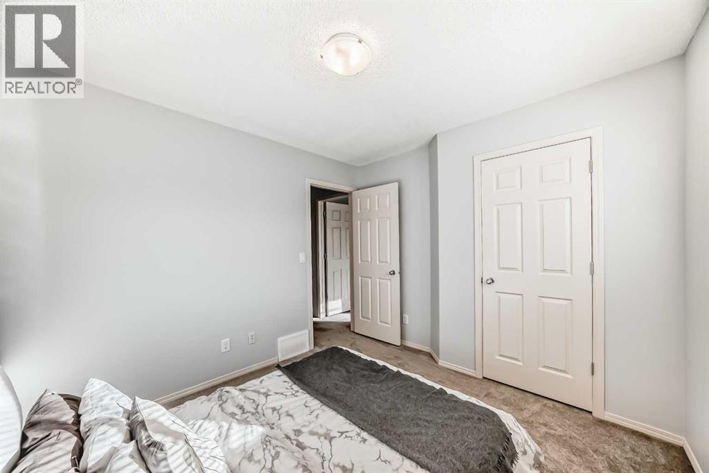 Single Family House for Sale in  Royal Oak Terrace NW Royal Oak Calgary 