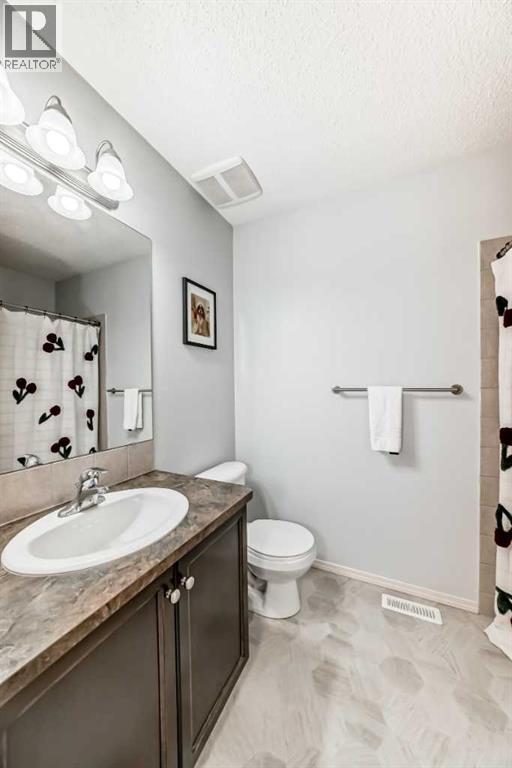 Single Family House for Sale in  Royal Oak Terrace NW Royal Oak Calgary 