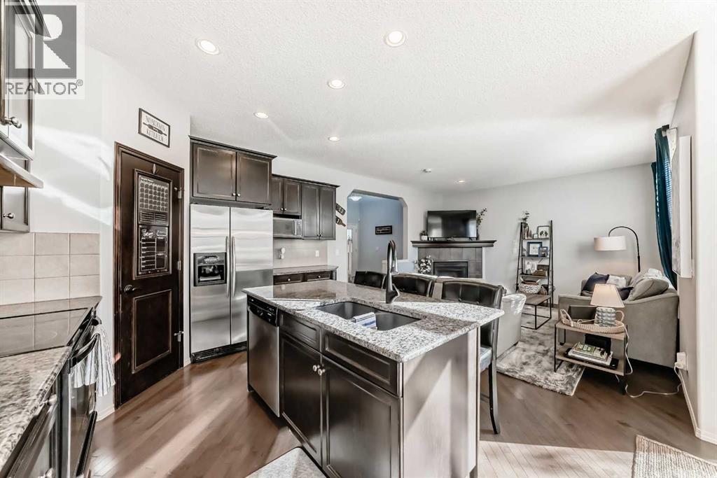 Single Family House for Sale in  Royal Oak Terrace NW Royal Oak Calgary 