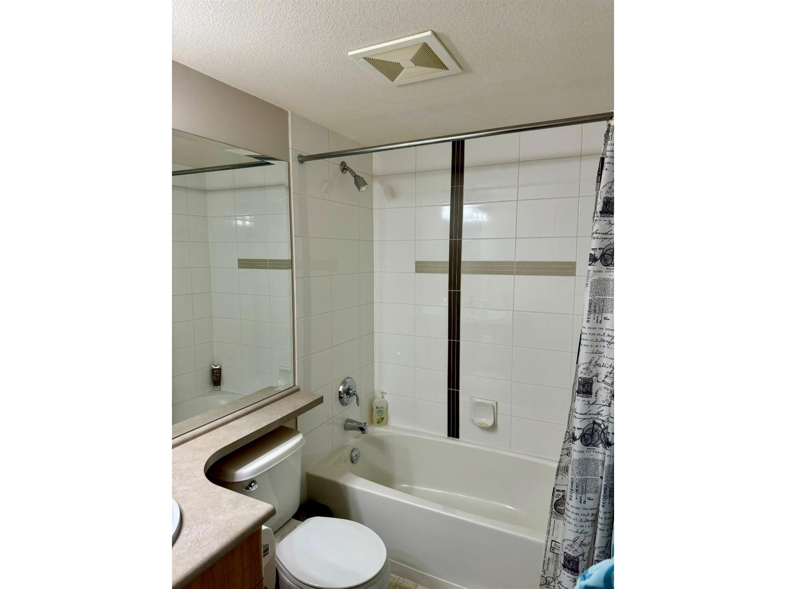 206 19388 65 AVENUE, Surrey