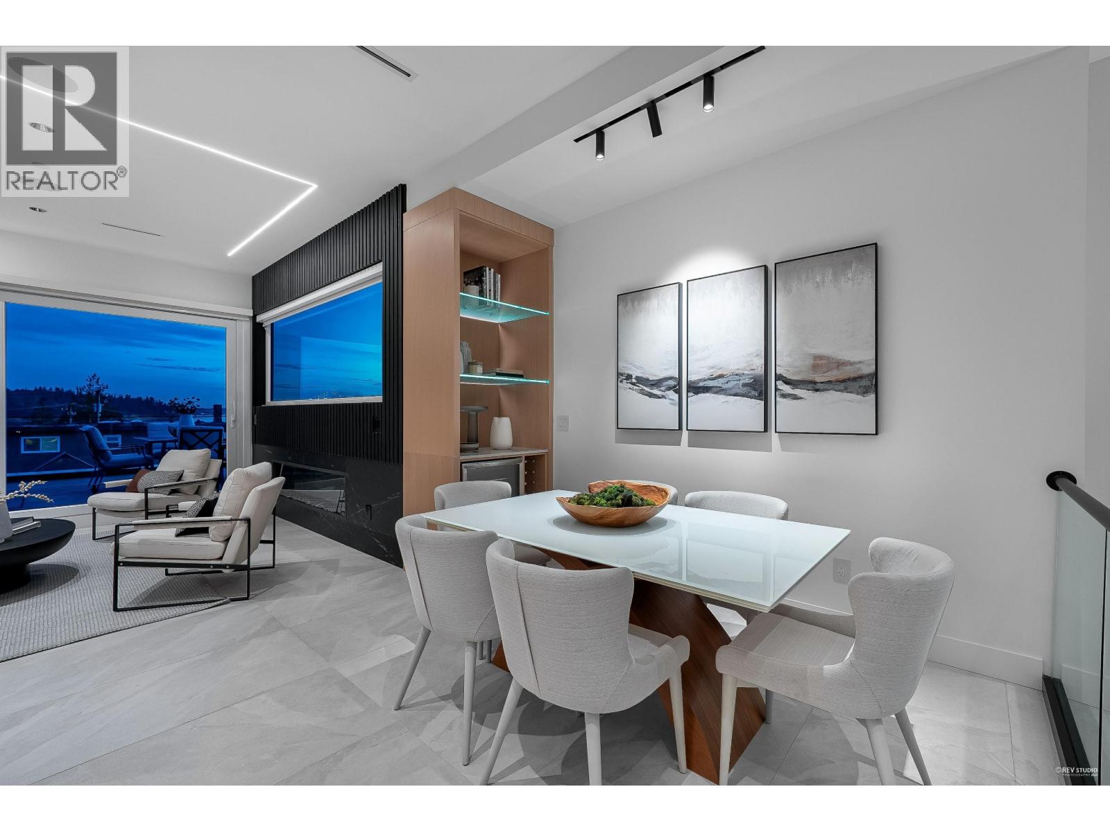 1236 DUCHESS AVENUE, West Vancouver