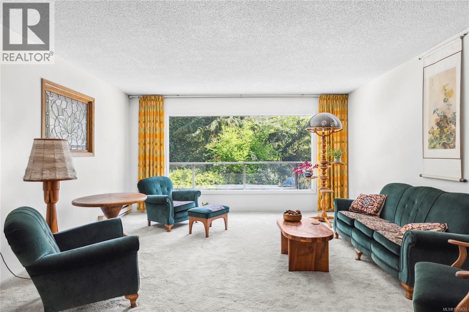 651 Belyea Rd, Qualicum Beach