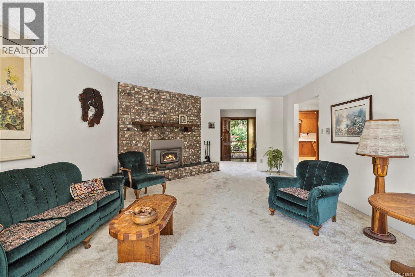 651 Belyea Rd, Qualicum Beach