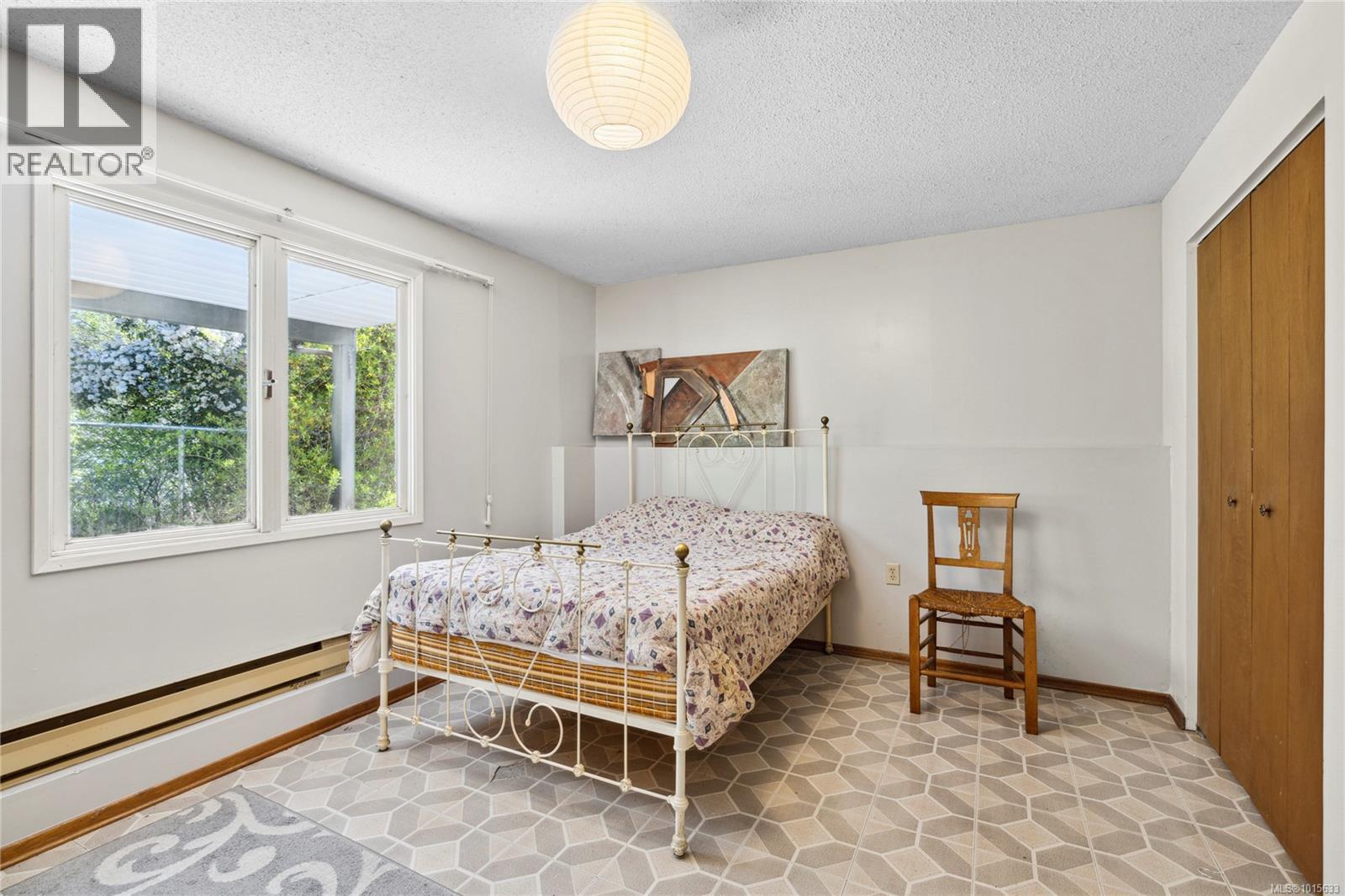 651 Belyea Rd, Qualicum Beach