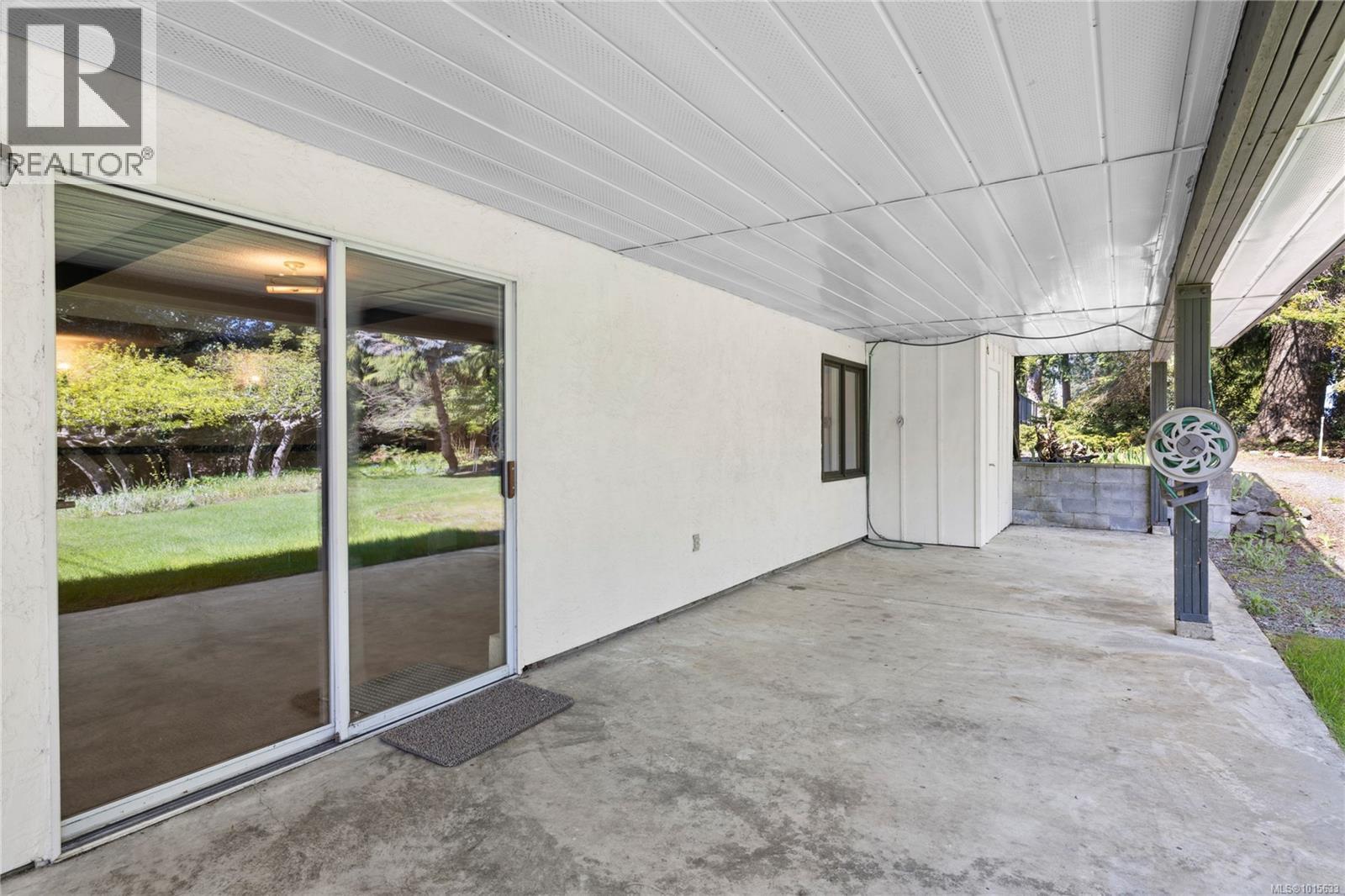 651 Belyea Rd, Qualicum Beach