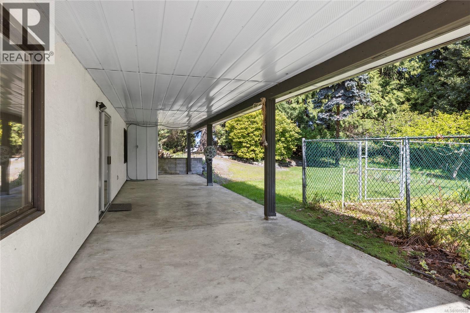 651 Belyea Rd, Qualicum Beach