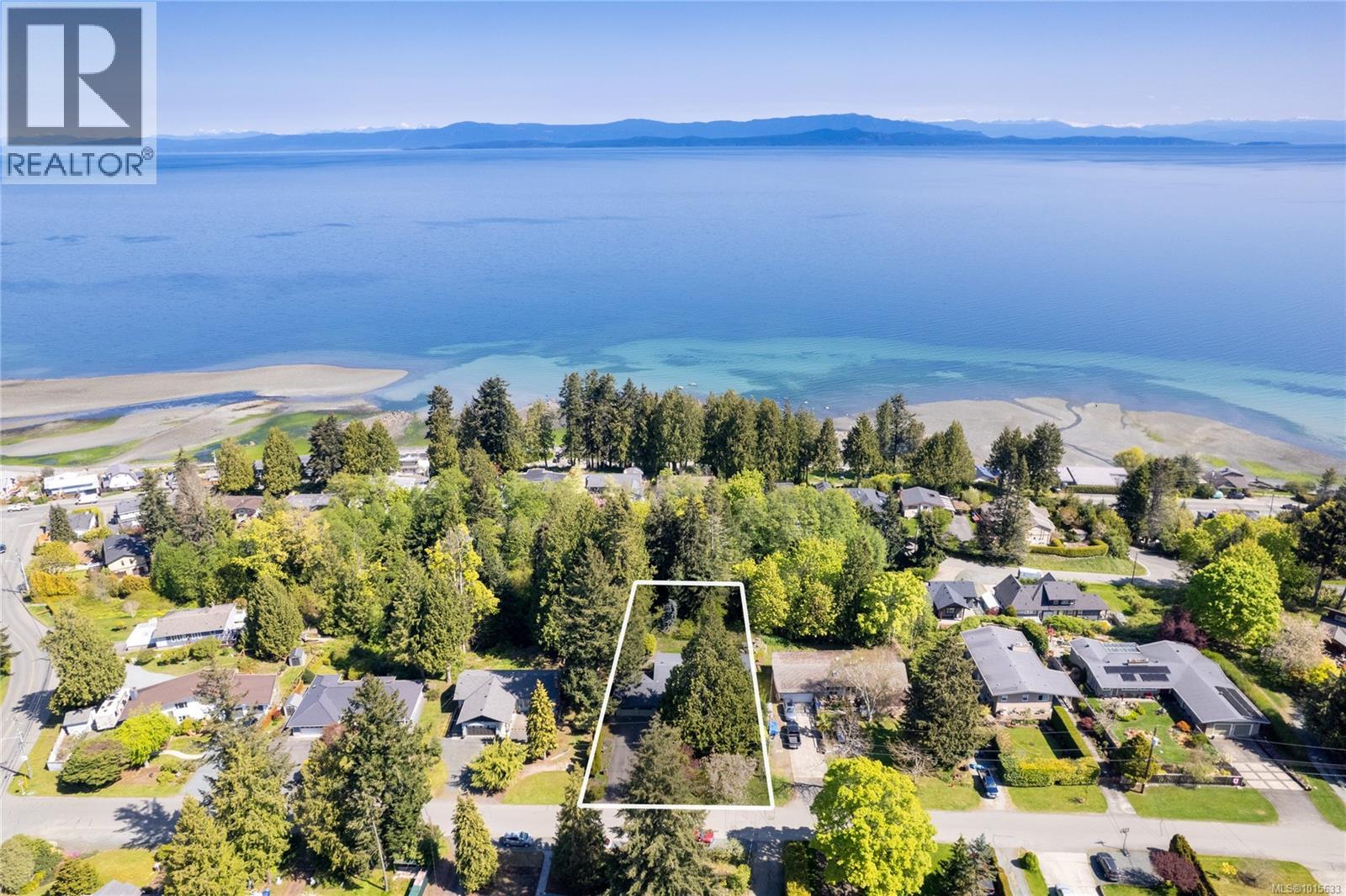 651 Belyea Rd, Qualicum Beach