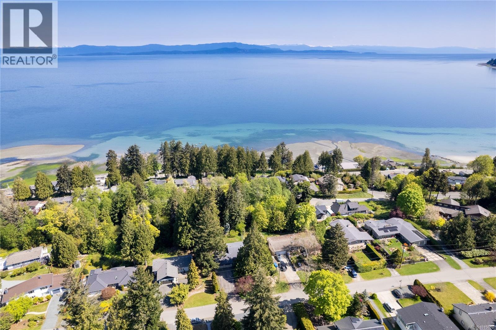 651 Belyea Rd, Qualicum Beach
