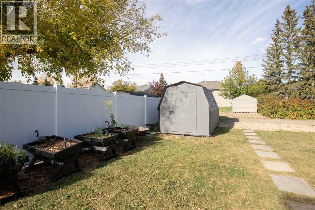 61 Pickwick Lane, Lacombe