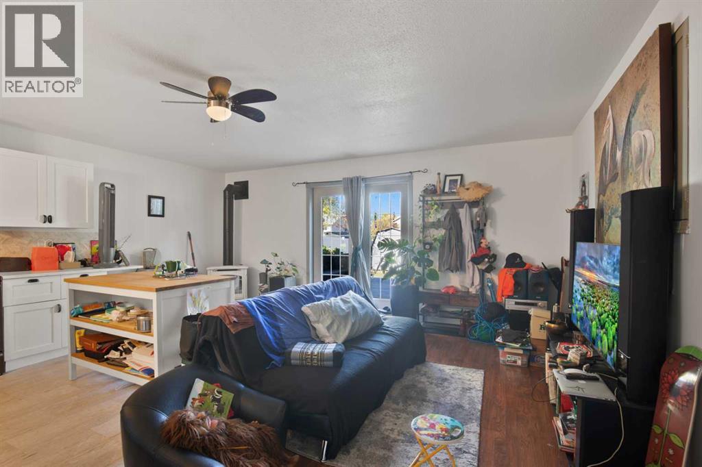 61 Pickwick Lane, Lacombe