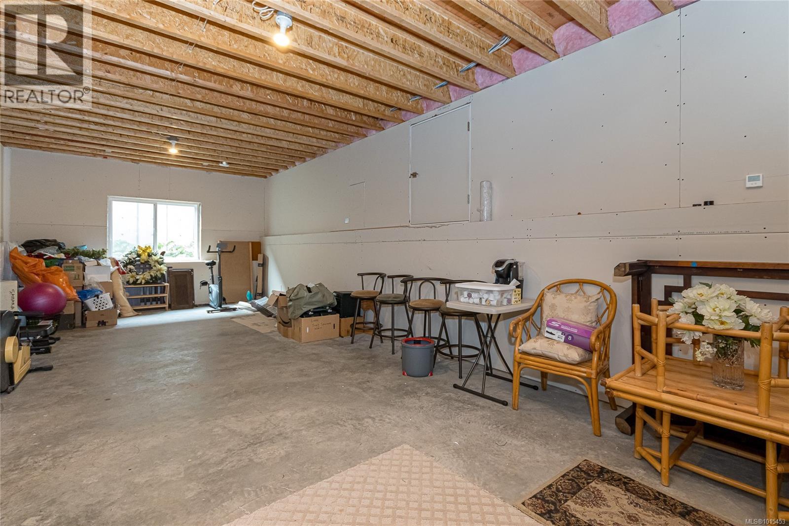  6707 Tamany Drive, Central Saanich