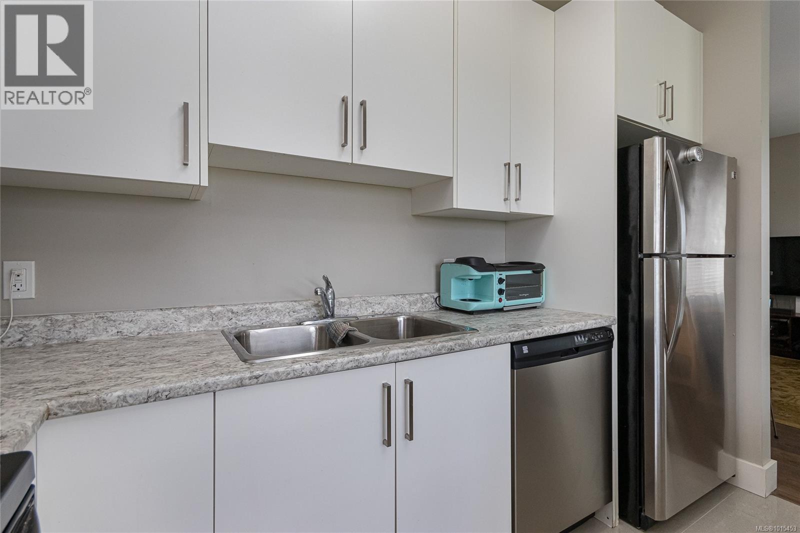  6707 Tamany Drive, Central Saanich